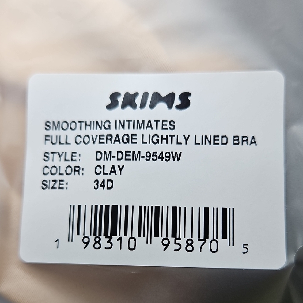 SKIMS Smoothing Intimates Full Coverage Lightly Lined Bra - Picture 4 of 15